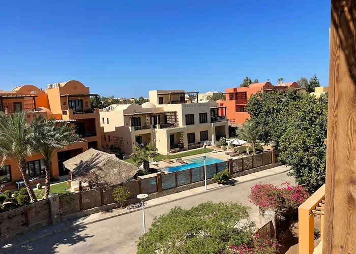 El Gouna South Marina Townhouse 3 Bedrooms Apartment *