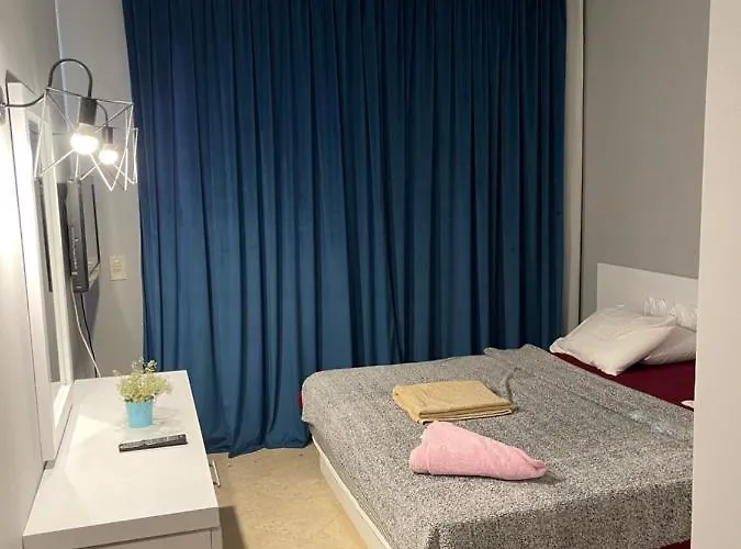 El Gouna South Marina Townhouse 3 Bedrooms *