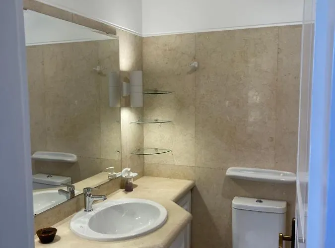 El Gouna South Marina Townhouse 3 Bedrooms *